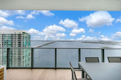 Comprar apartamento no Gran Paraiso 4705
