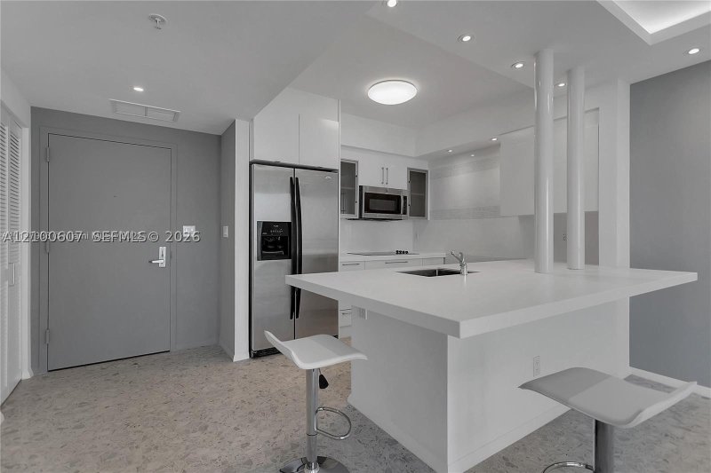 Property photo # 7