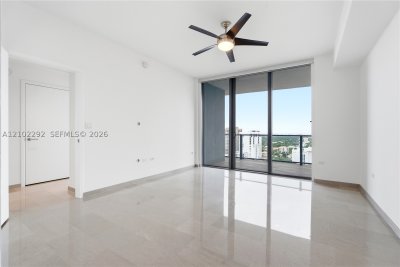 Aluguel de apartamento no Brickell City Centre Rise 2302