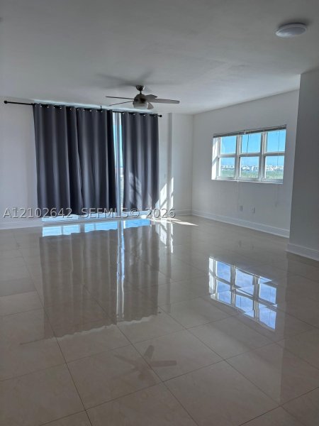 Aluguel de apartamento no One Fifty One at Biscayne 1606