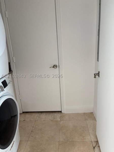 Aluguel de apartamento no One Fifty One at Biscayne 1606
