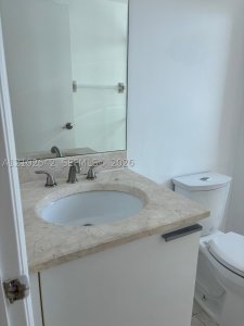 Aluguel de apartamento no One Fifty One at Biscayne 1606