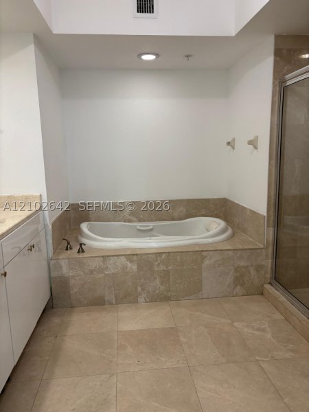 Aluguel de apartamento no One Fifty One at Biscayne 1606