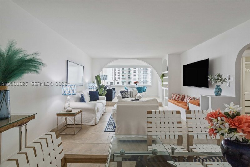 Property photo # 4