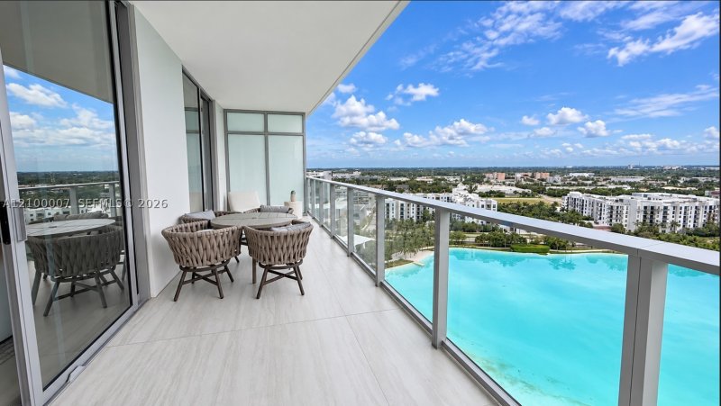 Apartment for rent at One Park Tower by Turnberry 1410
