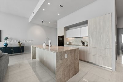 Comprar apartamento no Gran Paraiso PH5002