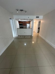 Aluguel de apartamento no Madison Miami E-1006