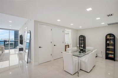 Comprar apartamento en Icon Brickell Tower II 5005