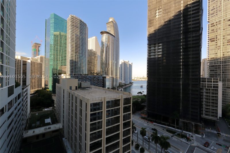 Alquiler de apartamento en 500 Brickell East Tower 1607