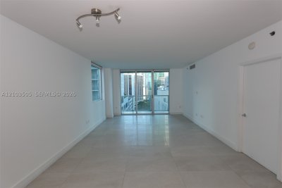 Alquiler de apartamento en 500 Brickell East Tower 1607