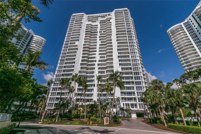 Condo for sale at Atlantic Two at The Point 2202