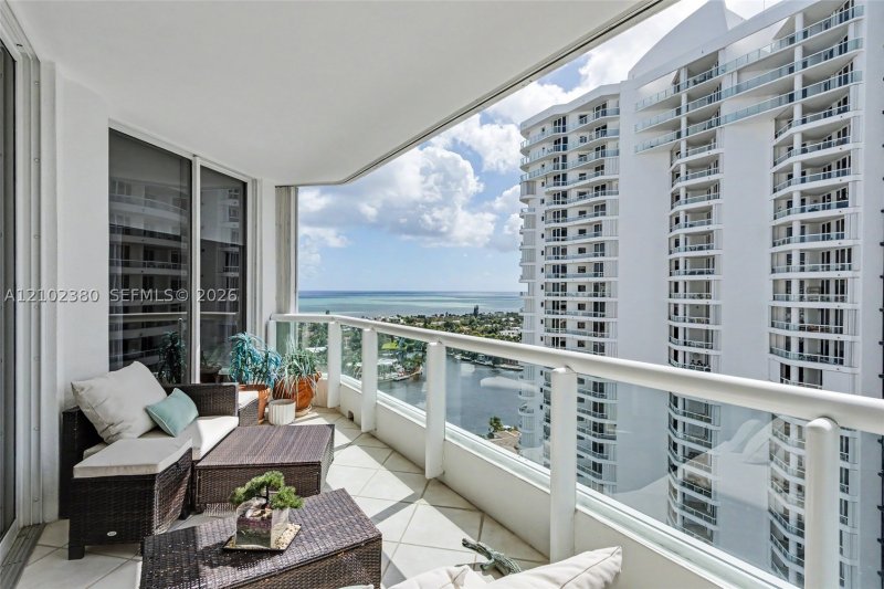 Condo for sale at Atlantic Two at The Point 2202