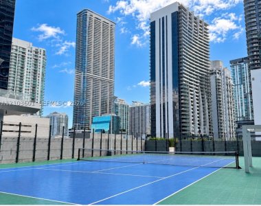 Comprar apartamento en SLS Lux Brickell 4106
