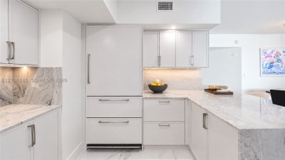 Comprar apartamento no Waverly 708