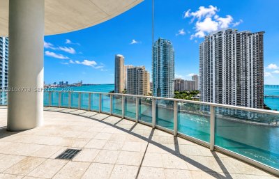 Aluguel de apartamento no Aston Martin Residences T-2407