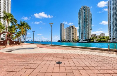 Aluguel de apartamento no Aston Martin Residences T-2407