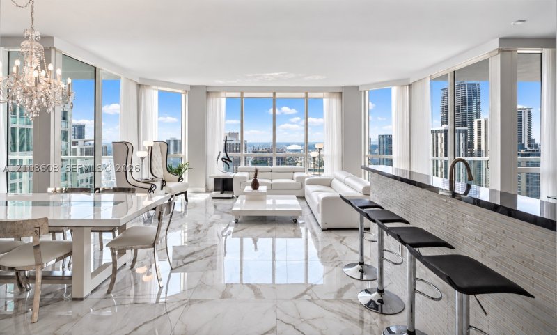 Comprar apartamento no Vizcayne Everglades On The Bay 4308