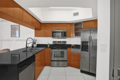 Property photo # 6