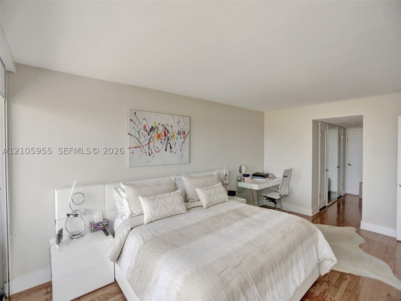 Comprar apartamento en Del Prado Aventura 1904