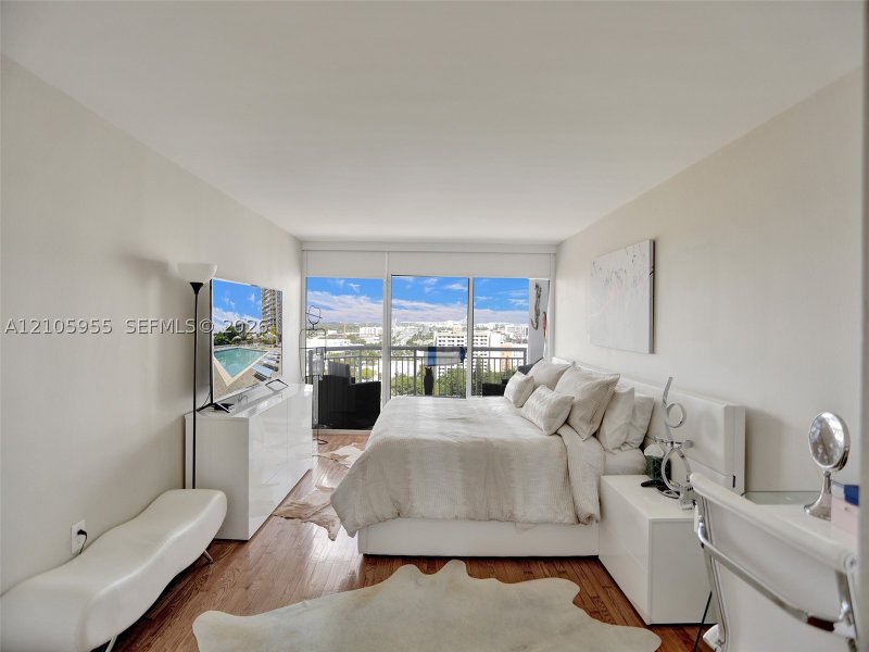Comprar apartamento en Del Prado Aventura 1904