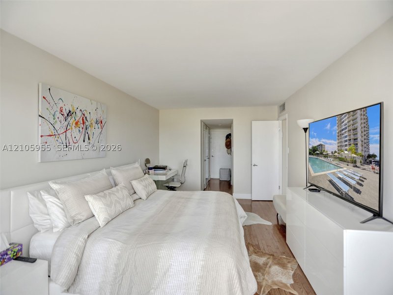 Comprar apartamento en Del Prado Aventura 1904