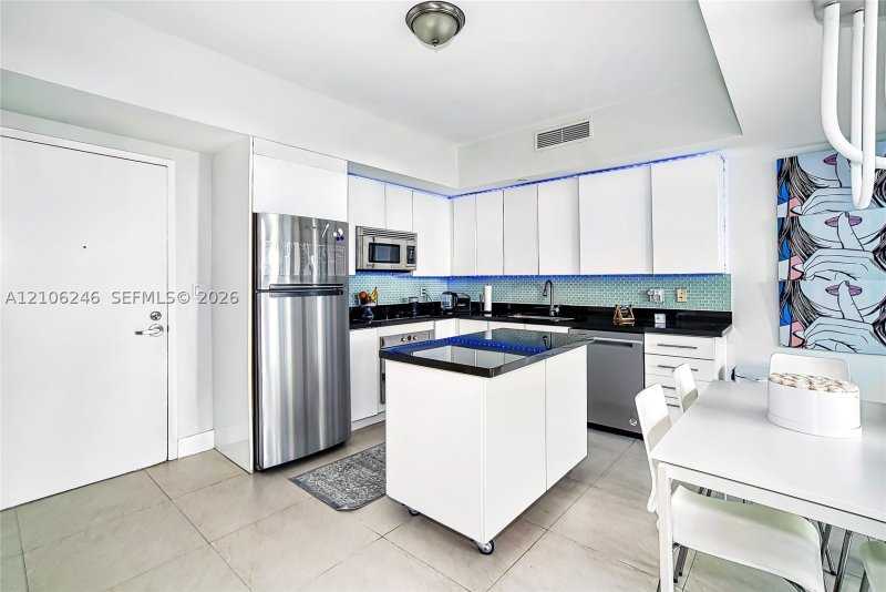 Property photo # 6