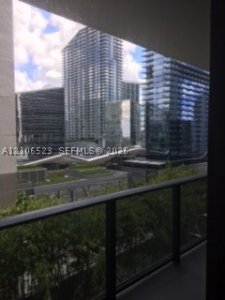 Alquiler de apartamento en Brickell Heights West 1110