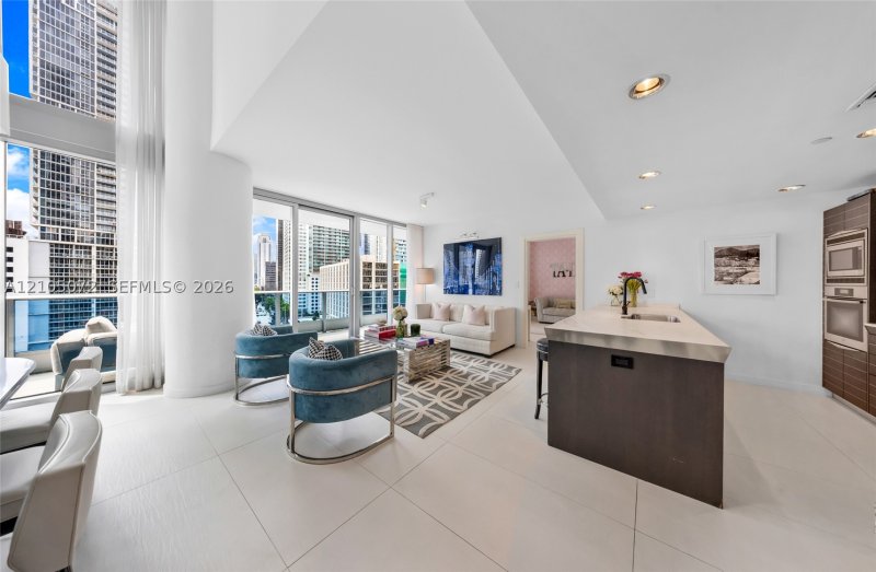 Condo for sale at Epic Miami 904