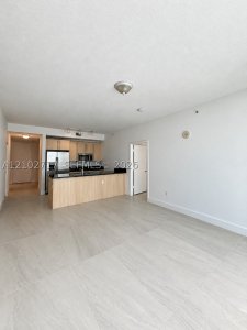 Comprar apartamento en Axis on Brickell North Tower 2717-N