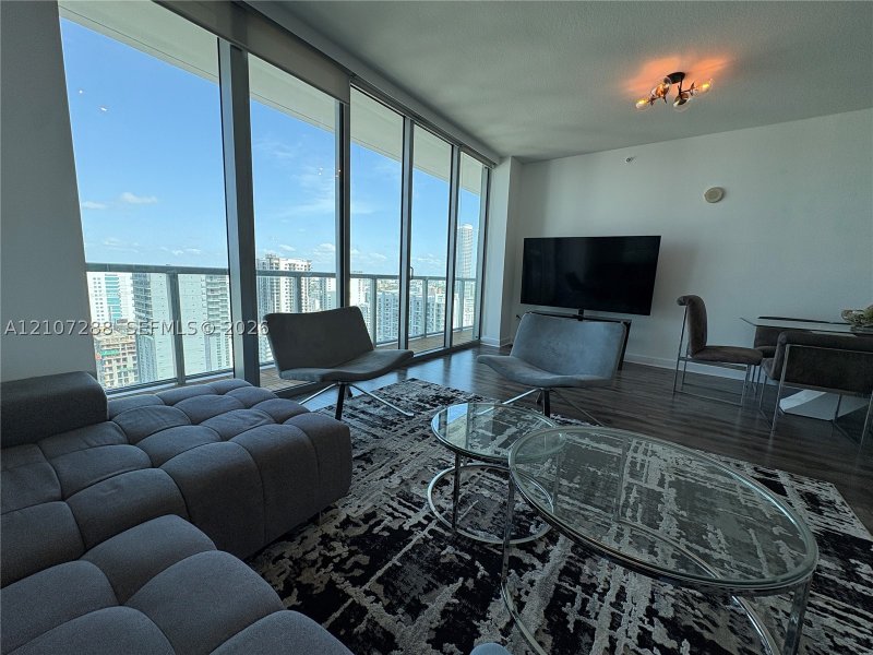 Comprar apartamento en Axis on Brickell North Tower 3014-N