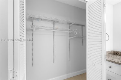Aluguel de apartamento no Manatee 408