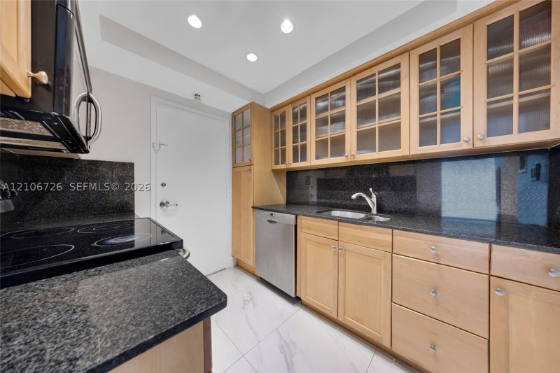 Property photo # 4