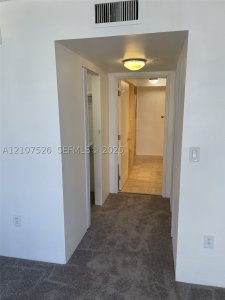 Aluguel de apartamento no Sunset Harbour South 905