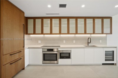 Comprar apartamento en 2200 Brickell 317
