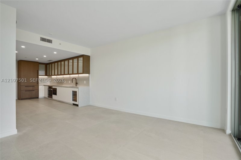 Condo for sale at 2200 Brickell 317
