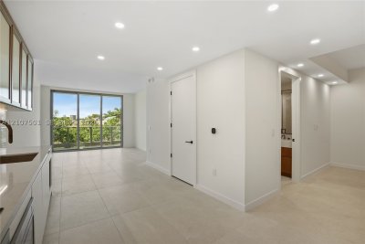 Comprar apartamento en 2200 Brickell 317