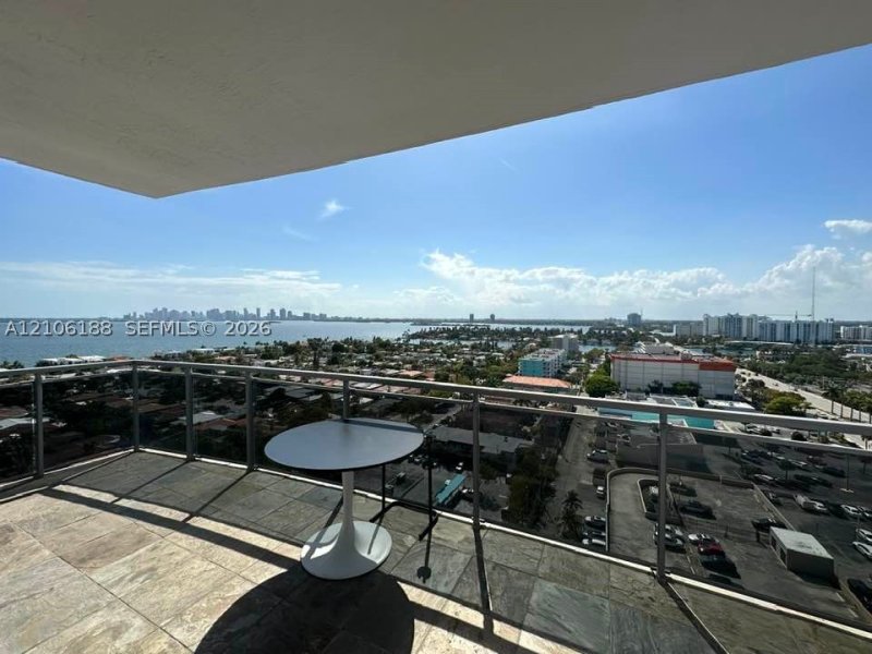 Aluguel de apartamento no The Lexi 1502