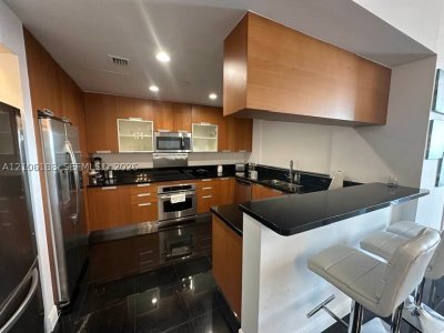 Aluguel de apartamento no The Lexi 1502