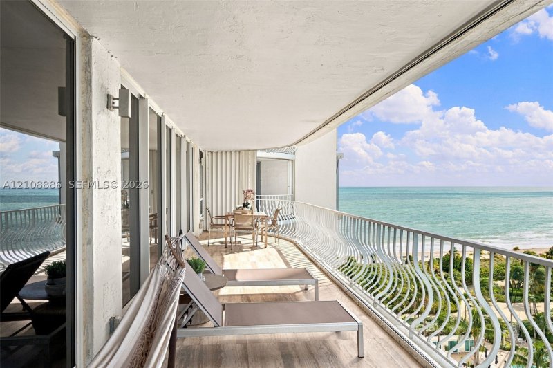 Condo for sale at Bal Harbour 101 Condo 1003