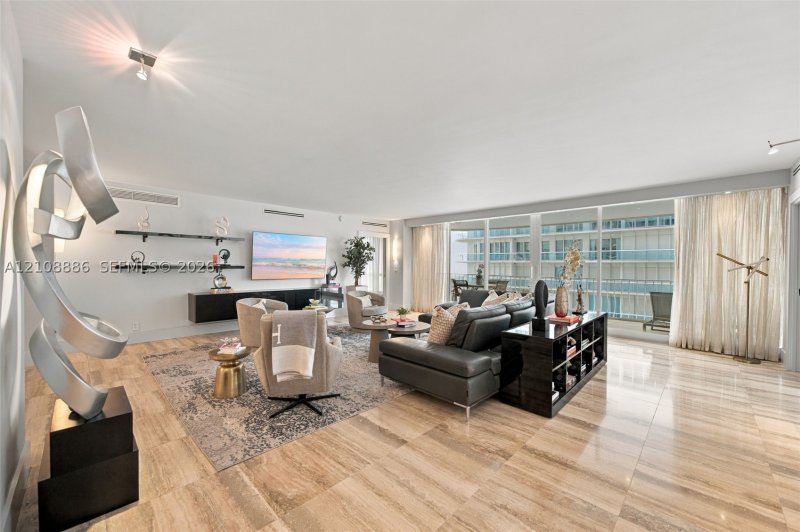 Condo for sale at Bal Harbour 101 Condo 1003