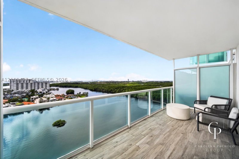 Condo for sale at 400 Sunny Isles 1904