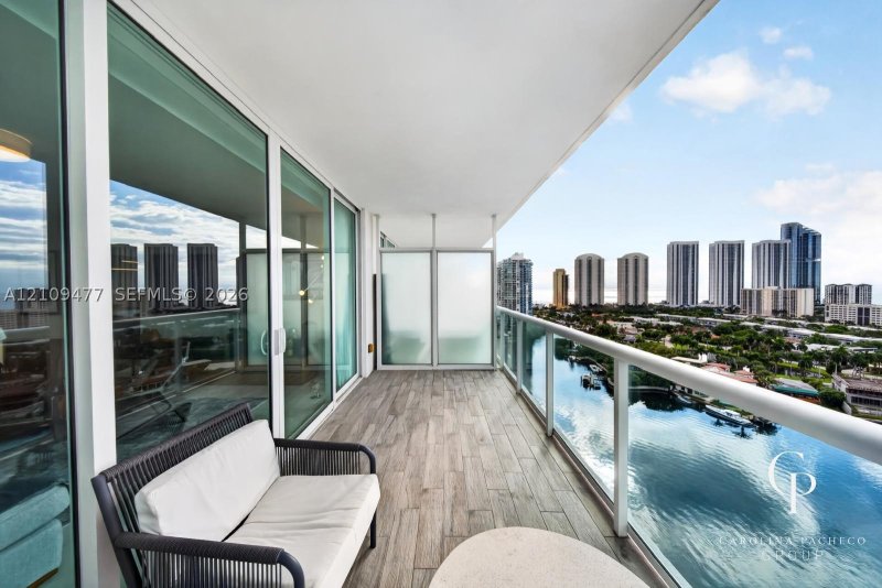 Condo for sale at 400 Sunny Isles 1904