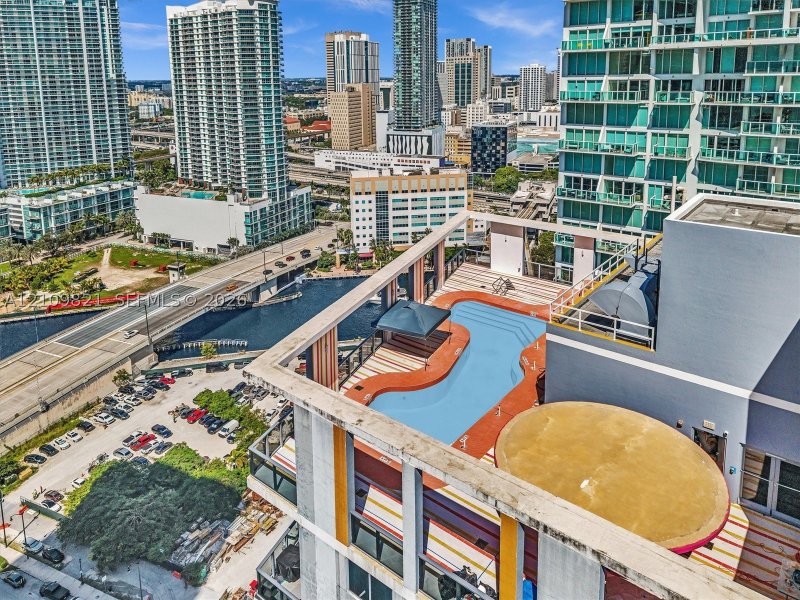 Condo for sale at MyBrickell Condo 2103