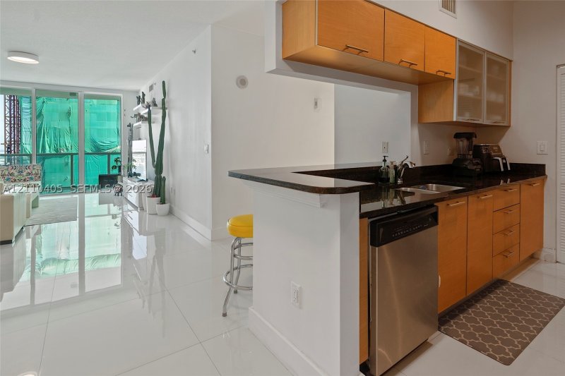 Condo for sale at Brickell on the River North 3516