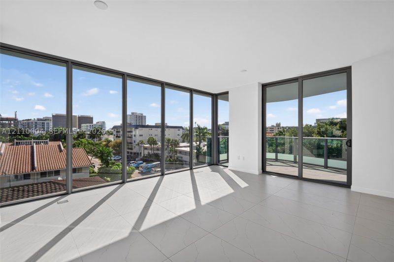 Comprar apartamento en Alana Bay Harbor Island 506