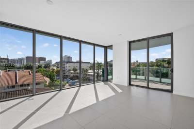 Comprar apartamento en Alana Bay Harbor Island 506