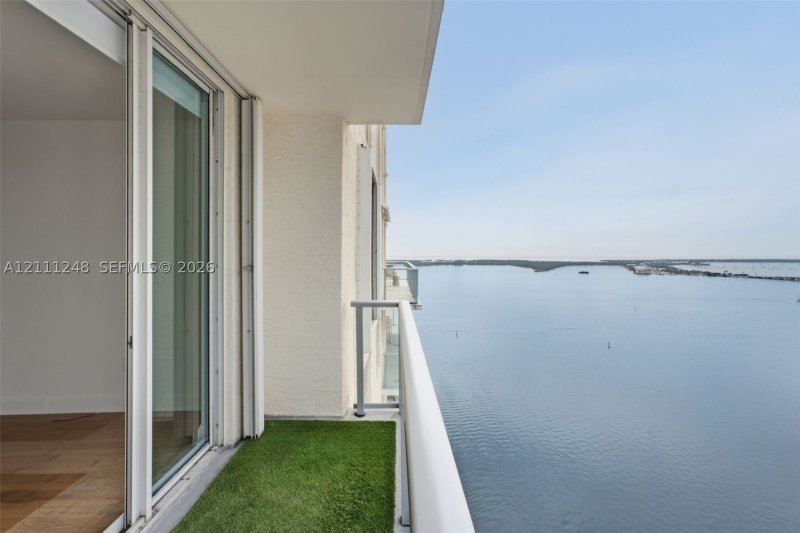 Comprar apartamento en Mark on Brickell PH109