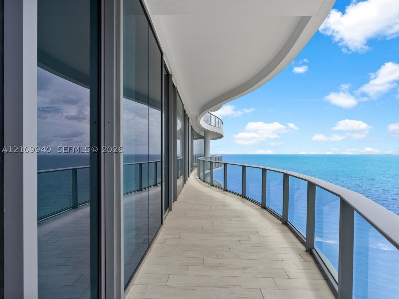 Apartment for rent at Chateau Beach Residences 2302