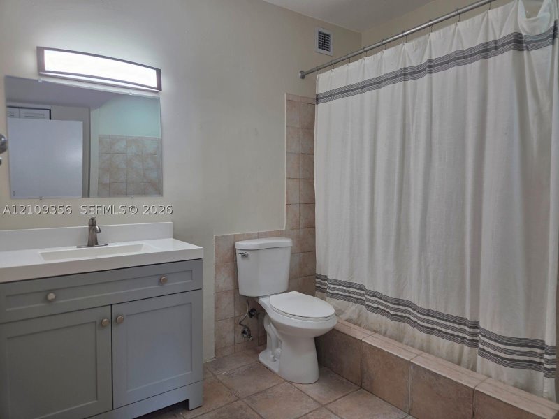Property photo # 4