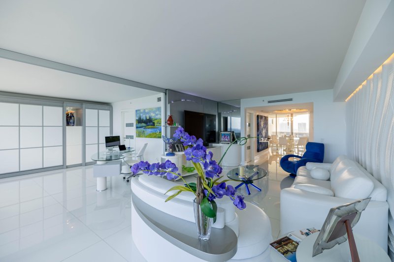 Comprar apartamento en The Pinnacle 2305
